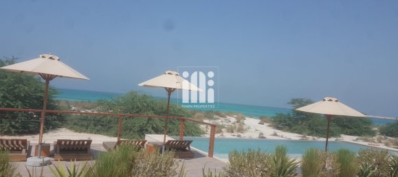 4 غرف نوم فيلا في أبو ظبي, UAE رقم 5599 2