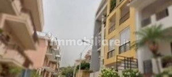 Квартира с 3 спальнями в Виллафранка Тиррена, Италия № 223596 9