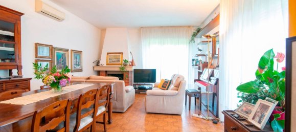 Villa de 3 dormitorios en Inzago, Italy No. 160284 10