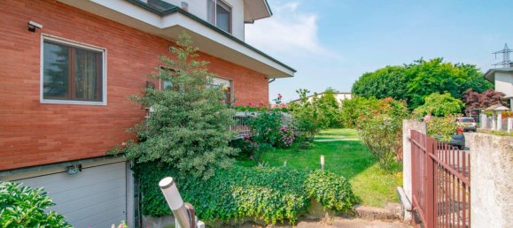 Villa de 3 dormitorios en Inzago, Italy No. 160284 5