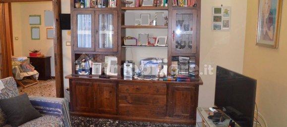 Casa de 3 dormitorios en San Giuliano Terme, Italy No. 74410 4