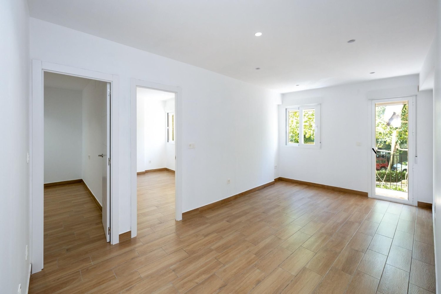 3 bedrooms Apartment in Granada, Spain No. 137028