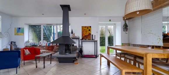 5 bedrooms House in Marolles, France No. 92349 3