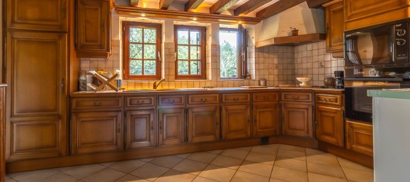 Дом с 7 спальнями в Жьевр, Франция № 74909 4