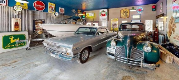 5 bedrooms House in British Columbia, Canada No. 192 10