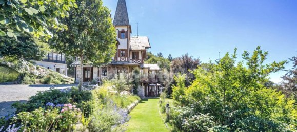 5 rooms Villa in Brunate, Italy No. 131651 12