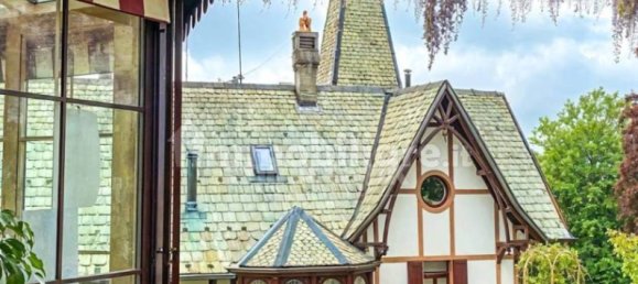 5 rooms Villa in Brunate, Italy No. 131651 7