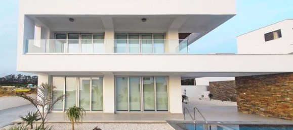 4 bedrooms Villa in Geroskípou, Cyprus No. 9431 4