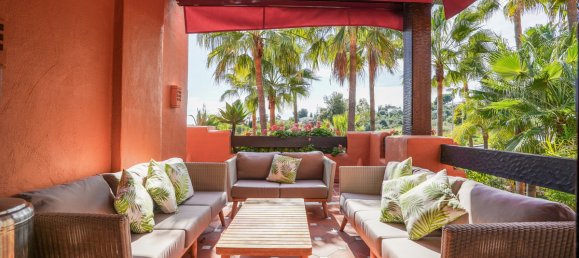 3 bedrooms Penthouse in Marbella, Spain No. 104423 6