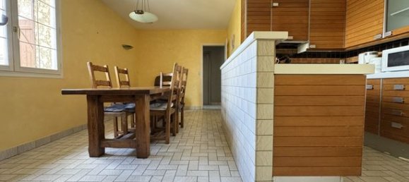 4 chambres Châteaux à Écueil, France No. 311551 9