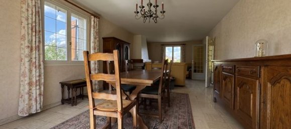 4 chambres Châteaux à Écueil, France No. 311551 8