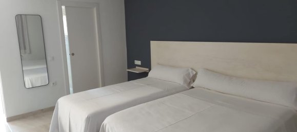 Propiedad comercial de 35 dormitorios en Ontinyent, Spain No. 135633 11