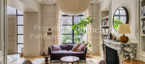 4 bedrooms House in Paris, France No. 174349 16