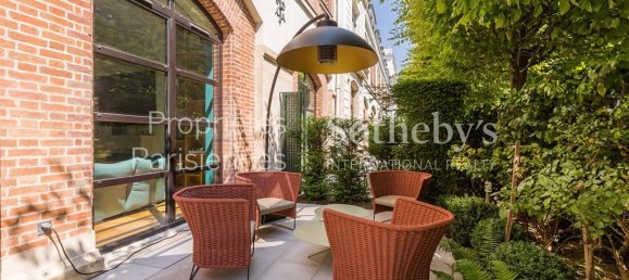 4 bedrooms House in Paris, France No. 174349 8