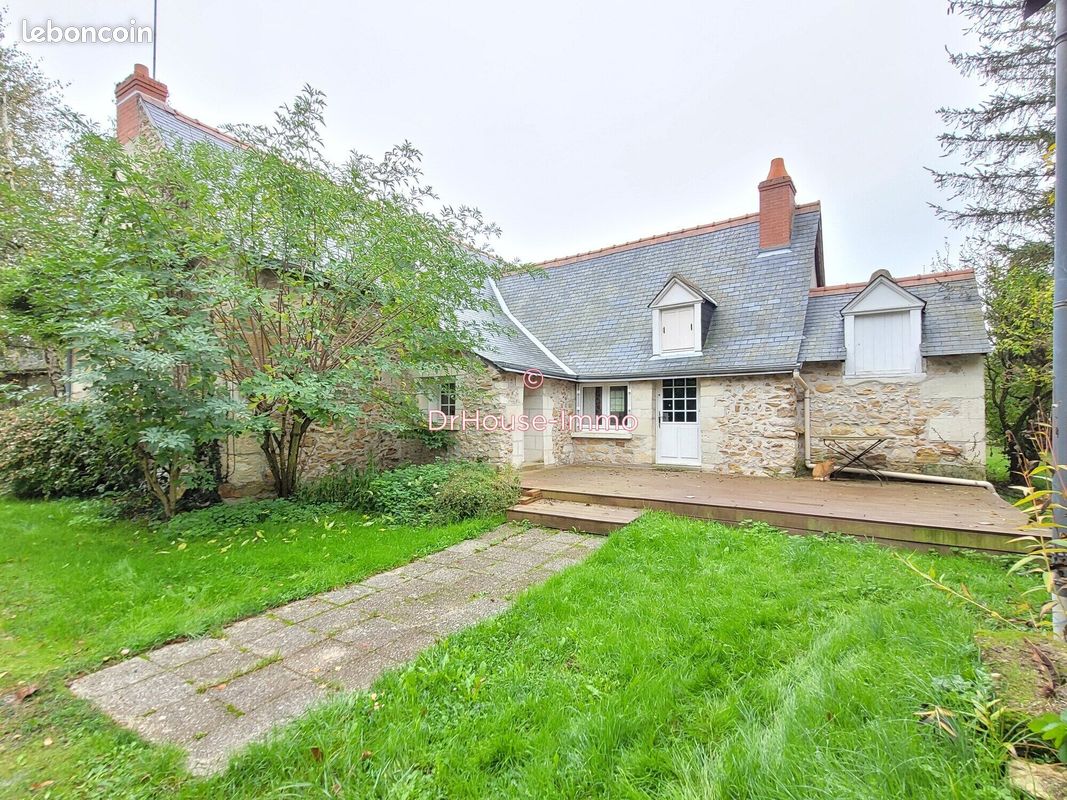 6 bedrooms House in Cheille, France No. 53999