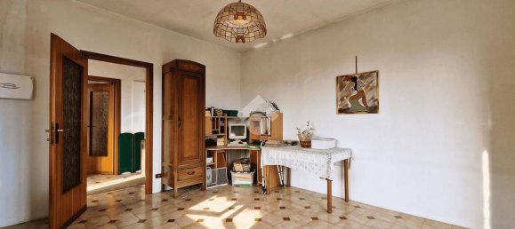 3غرفة شقة في Jerago con Orago, Italy رقم 289113 23