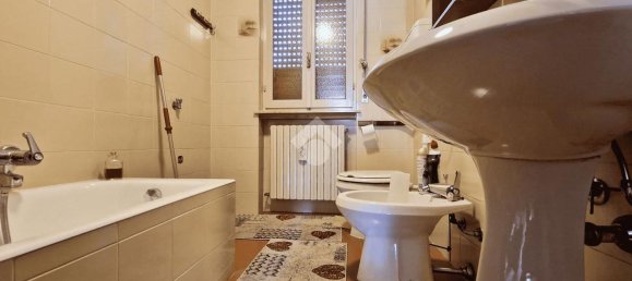 3غرفة شقة في Jerago con Orago, Italy رقم 289113 3