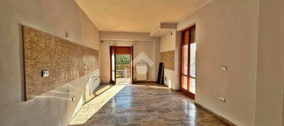 Дом с 12 спальнями в Гвальдо Тадино, Италия № 124428 3