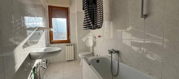 Дом с 12 спальнями в Гвальдо Тадино, Италия № 124428 22