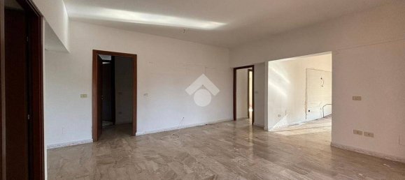 Дом с 12 спальнями в Гвальдо Тадино, Италия № 124428 18