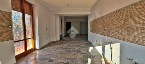 Дом с 12 спальнями в Гвальдо Тадино, Италия № 124428 4