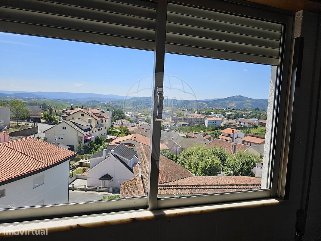 4 bedrooms House in Murca, Portugal No. 187873