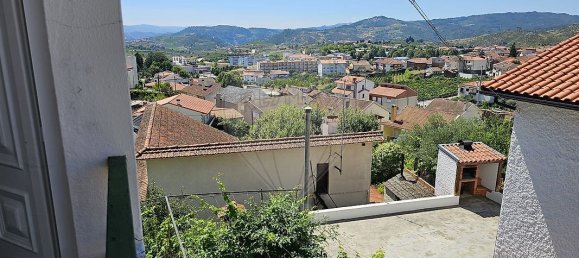 4 bedrooms House in Murca, Portugal No. 187873 14