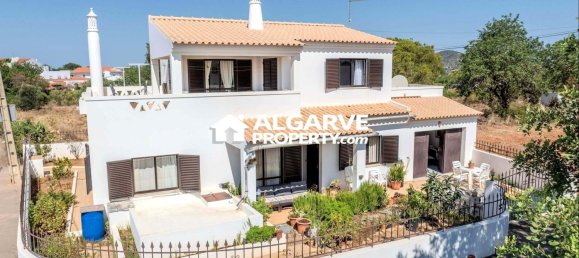 4 bedrooms Villa in Almancil, Portugal No. 118059 25