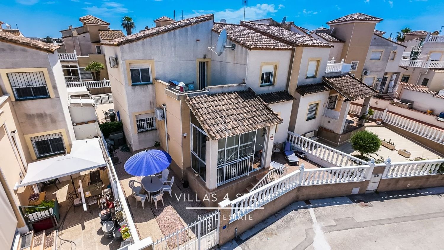 Casa de 3 dormitorios en Algorfa, Spain No. 155419