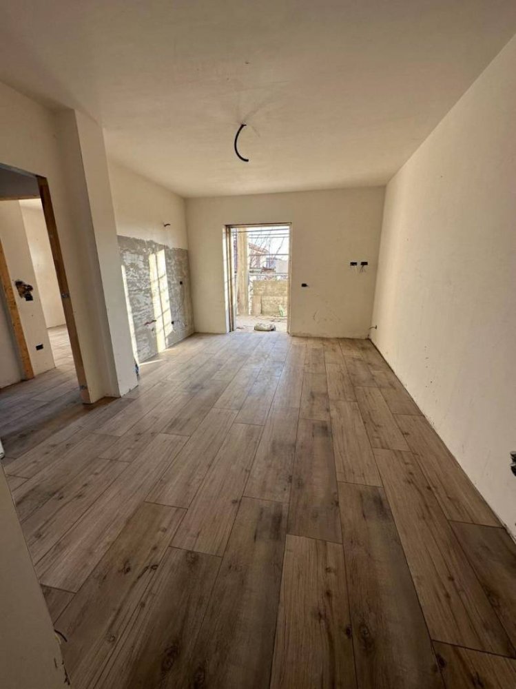 3 bedrooms Penthouse in Latina, Italy No. 144261