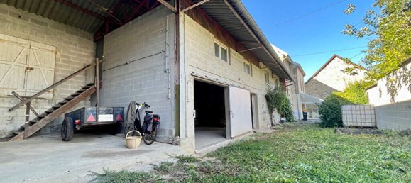 3 bedrooms House in Boursault, France No. 65921 5