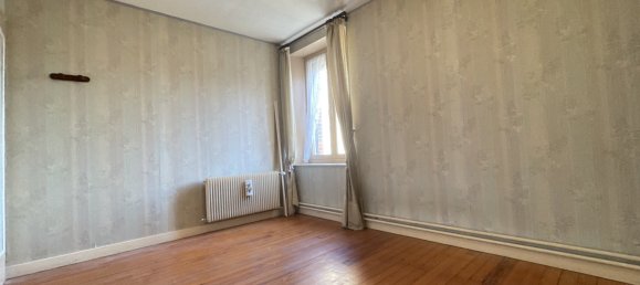 3 bedrooms House in Boursault, France No. 65921 17