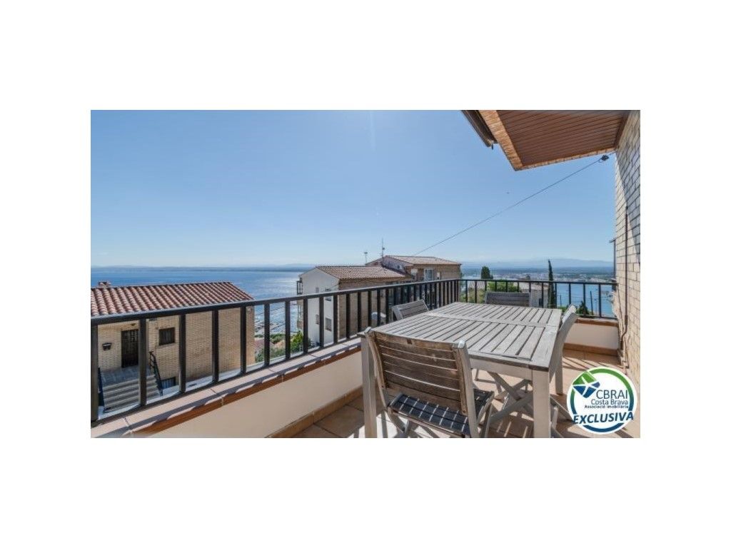 3 غرف نوم منزل في Roses, Spain رقم 196250