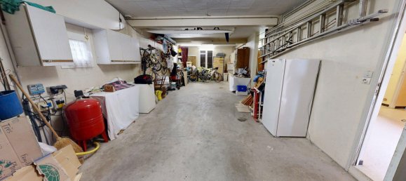 4 bedrooms House in Narbonne, France No. 351297 10