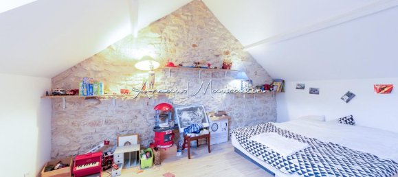 3 bedrooms House in Senlis, France No. 72635 12