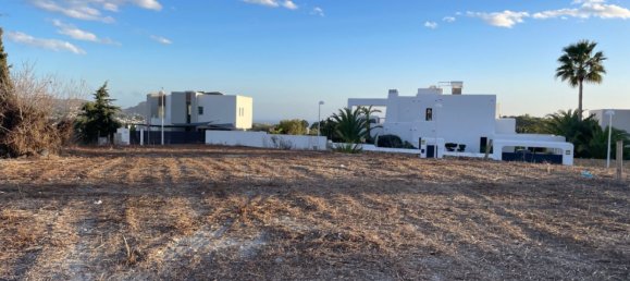 841m² Land in Moraira, Spain No. 92218 9