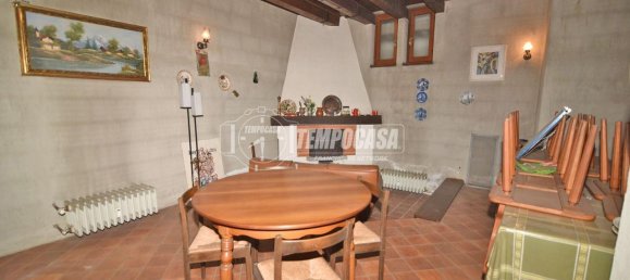 9 rooms Apartment in Brandizzo, Italy No. 234038 21