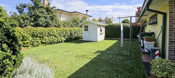 7 rooms House in San Donà di Piave, Italy No. 257795 6