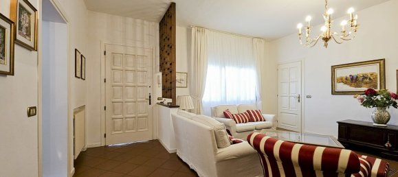7 rooms House in San Donà di Piave, Italy No. 257795 17