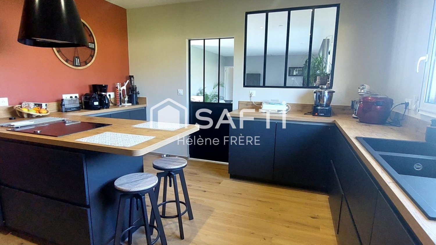 4 bedrooms House in Sassay, France No. 156105