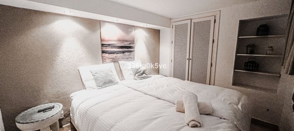 Moradia em banda T5 em Estepona, Spain N.º 136674 2