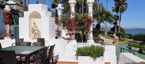 Moradia em banda T5 em Estepona, Spain N.º 136674 10