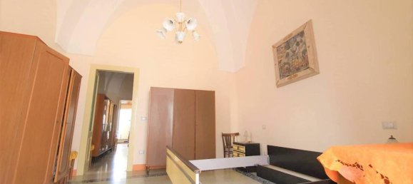 5 rooms Villa in Spongano, Italy No. 33897 9