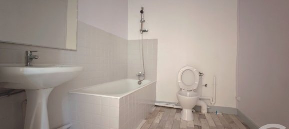 2 bedrooms Apartment in Belley, France No. 247421 5