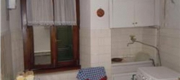 5 rooms Apartment in Sondrio, Italy No. 7215 10