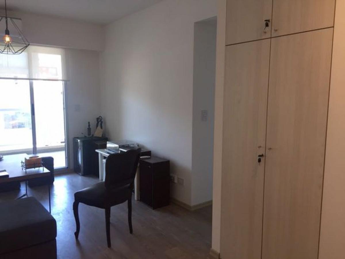 Studio in Buenos Aires, Argentina No. 93198