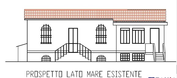 4 rooms House in Carrara, Italy No. 48143 15