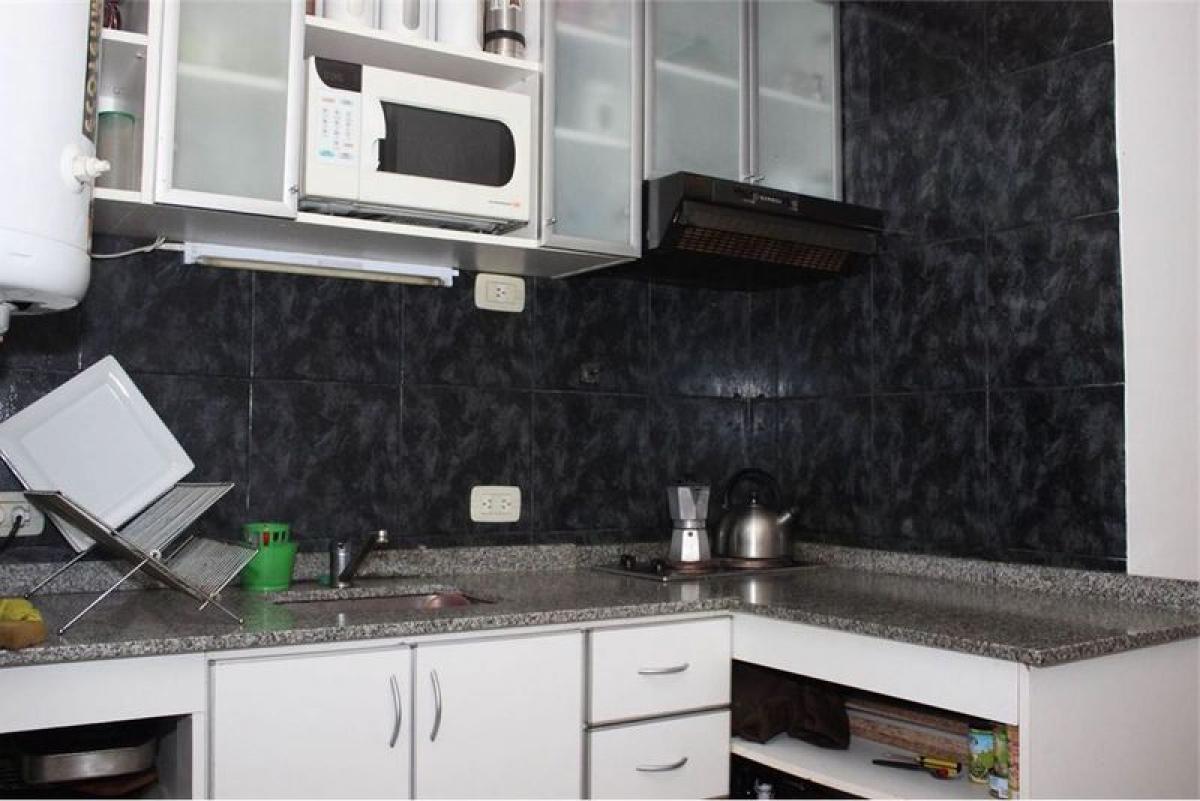 2 bedrooms Apartment in Tres de Febrero, Argentina No. 59308