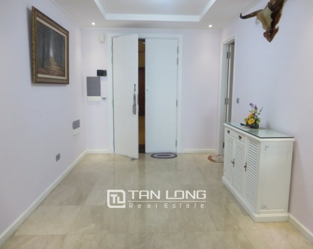 4 bedrooms Apartment in Tay Ho, Vietnam No. 3531