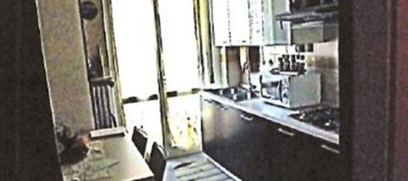 4-salle Appartement à Voghera, Italy No. 144986 2